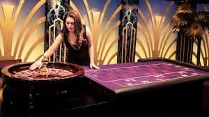 Người dùng Việt Nam chơi live casino 789club com trên điện thoại Android